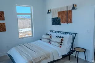 152 W Bryce Gate Cir, Hatch, UT 84735 - Photo 10