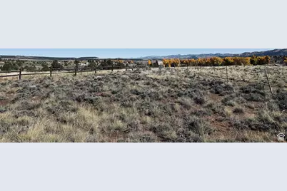 152 W Bryce Gate Cir, Hatch, UT 84735 - Photo 26