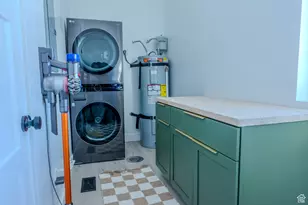 152 W Bryce Gate Cir, Hatch, UT 84735 - Photo 16