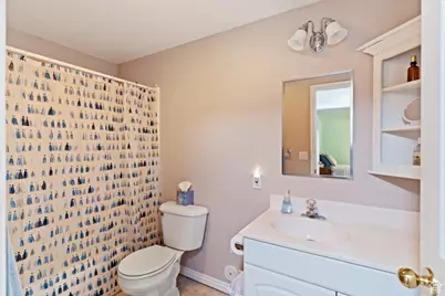 561 E 2550 N, North Ogden, UT 84414 - Photo 28
