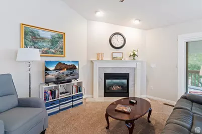 561 E 2550 N, North Ogden, UT 84414 - Photo 10
