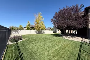 2331 N 2575 W, Farr West, UT 84404 - Photo 40