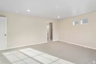 63 E Broadway Dr, Saratoga Springs, UT 84045 - Photo 4