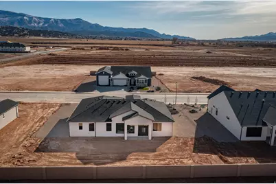 4420 W 100 N #187, Cedar City, UT 84720 - Photo 26