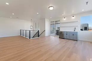 713 W Coastline Pl, Saint George, UT 84790 - Photo 4