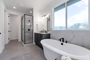 581 W Summerhill Ln N, Centerville, UT 84014 - Photo 12