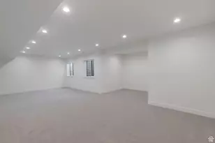 581 W Summerhill Ln N, Centerville, UT 84014 - Photo 24