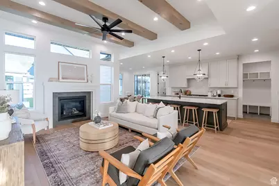 581 W Summerhill Ln N, Centerville, UT 84014 - Photo 6