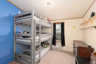 4845 W Hillside Dr N, Maeser, UT 84078 - Photo 12