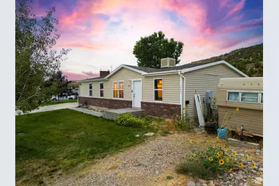 4845 W Hillside Dr N, Maeser, UT 84078 - Photo 4