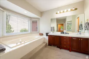 6294 S Lombardy Dr, Murray, UT 84121 - Photo 18