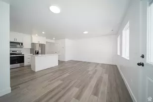 1555 W Partridge Dr (560 S) S, Vernal, UT 84078 - Photo 10