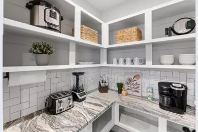 5239 W 2440 S, Hurricane, UT 84737 - Photo 6