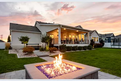 575 S 1450 W, Farmington, UT 84025 - Photo 2