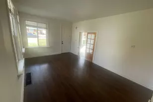 300 S Larkin Ln W, Kaysville, UT 84037 - Photo 4