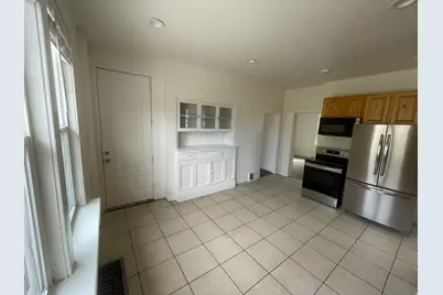 300 S Larkin Ln W, Kaysville, UT 84037 - Photo 16