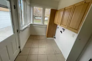 300 S Larkin Ln W, Kaysville, UT 84037 - Photo 22