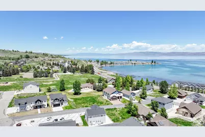 356 W Rendezvous Way, Garden City, UT 84028 - Photo 32