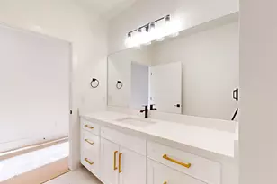 641 N Heritage St, Mapleton, UT 84664 - Photo 16