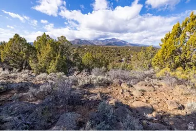 3754 Overlook Dr #328, New Harmony, UT 84757 - Photo 30