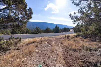 3754 Overlook Dr #328, New Harmony, UT 84757 - Photo 26