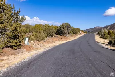 3754 Overlook Dr #328, New Harmony, UT 84757 - Photo 22