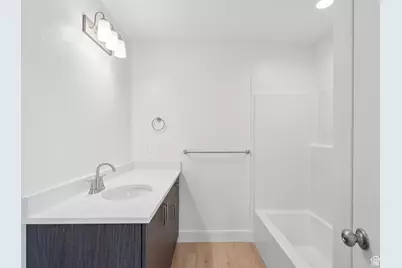 1615 N Angel St, Layton, UT 84041 - Photo 28