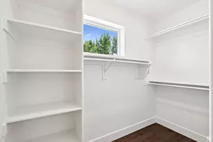 1615 N Angel St, Layton, UT 84041 - Photo 4