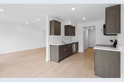 1615 N Angel St, Layton, UT 84041 - Photo 20