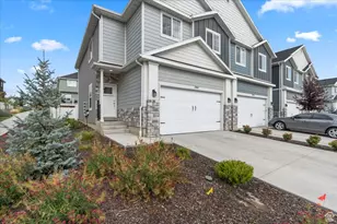 7267 N Hidden Loop Rd, Eagle Mountain, UT 84005 - Photo 4