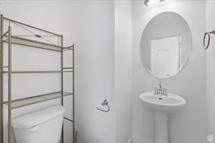 7267 N Hidden Loop Rd, Eagle Mountain, UT 84005 - Photo 12