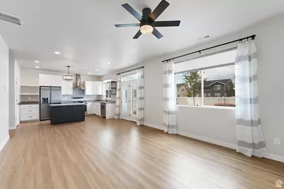 894 S 370 W, American Fork, UT 84003 - Photo 2