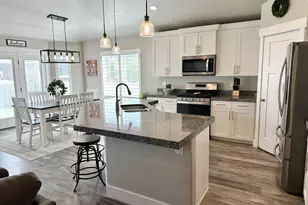 278 E Briarwood Ln, Stansbury Park, UT 84074 - Photo 6