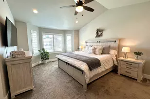 278 E Briarwood Ln, Stansbury Park, UT 84074 - Photo 10