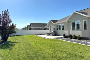 278 E Briarwood Ln, Stansbury Park, UT 84074 - Photo 20