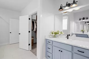 245 S Summer Breeze Ln W, Layton, UT 84041 - Photo 12