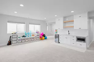 245 S Summer Breeze Ln W, Layton, UT 84041 - Photo 24