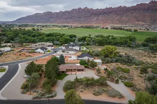 2720 Bench Rd E, Moab, UT 84532 - Photo 12