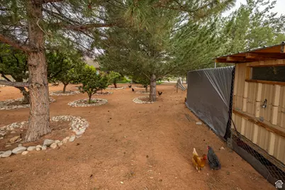 2720 Bench Rd E, Moab, UT 84532 - Photo 28