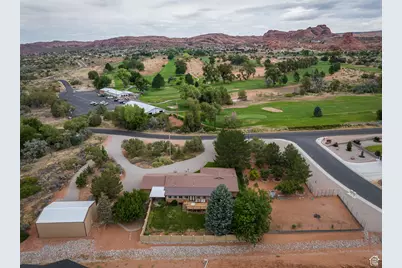 2720 Bench Rd E, Moab, UT 84532 - Photo 4