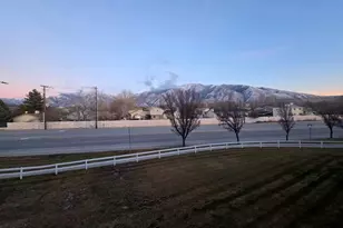 11035 S Grapevine Cv, Sandy, UT 84070 - Photo 4