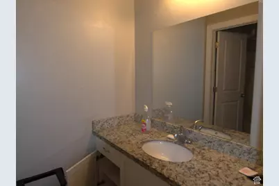 831 N Glen Eagle Ct, Tooele, UT 84074 - Photo 12