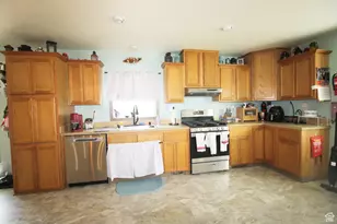 150 E 750 N, Vernal, UT 84078 - Photo 18