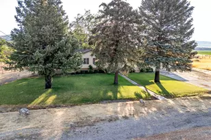 595 S 100 St E, Fountain Green, UT 84632 - Photo 4