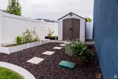 7099 N Garden Dr, Eagle Mountain, UT 84005 - Photo 4