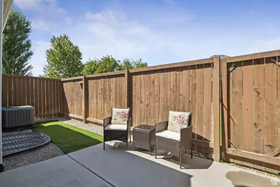 4293 N Cresthaven Ln, Lehi, UT 84043 - Photo 30