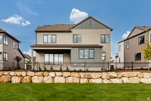 2752 E Hayloft Ln, Heber City, UT 84032 - Photo 2