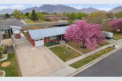 955 E Flonette Ave, Spanish Fork, UT 84660 - Photo 1