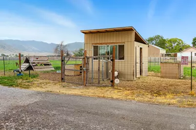 4796 Ut-36, Erda, UT 84074 - Photo 36