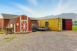 4796 UT-36, Erda, UT 84074 - Photo 32